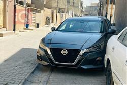 نيسان ألتيما